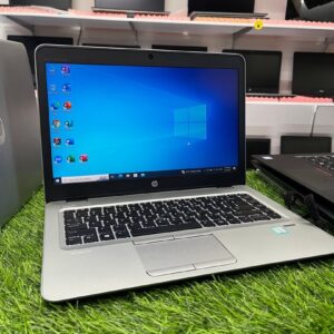 Refurbished -HP Elitebook 840 G4 14 inch ultrabook intel core i7-7th Gen 16GB RAM 256GB SSD Windows 10 OS
